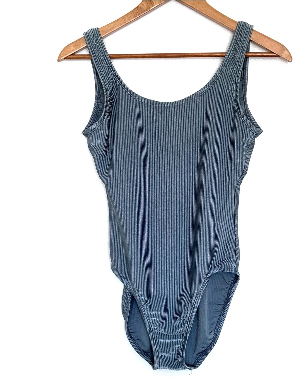 Catalina Vintage Swimsuit Women’s Size 16 Sage Green Ribbed One Piece Swimwear